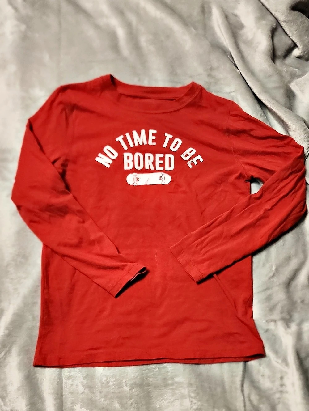 Boys Graphic Tees Red & Gray 2-Piece Set Size Medium